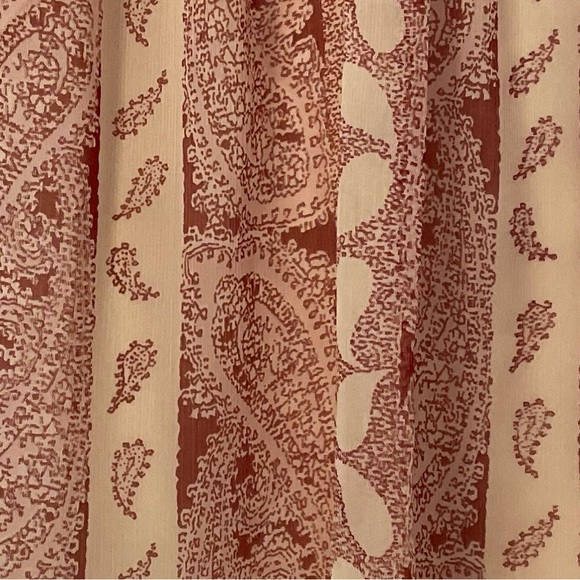 Ann Taylor Peachy Pink Paisley Skirt - Picture 4 of 9